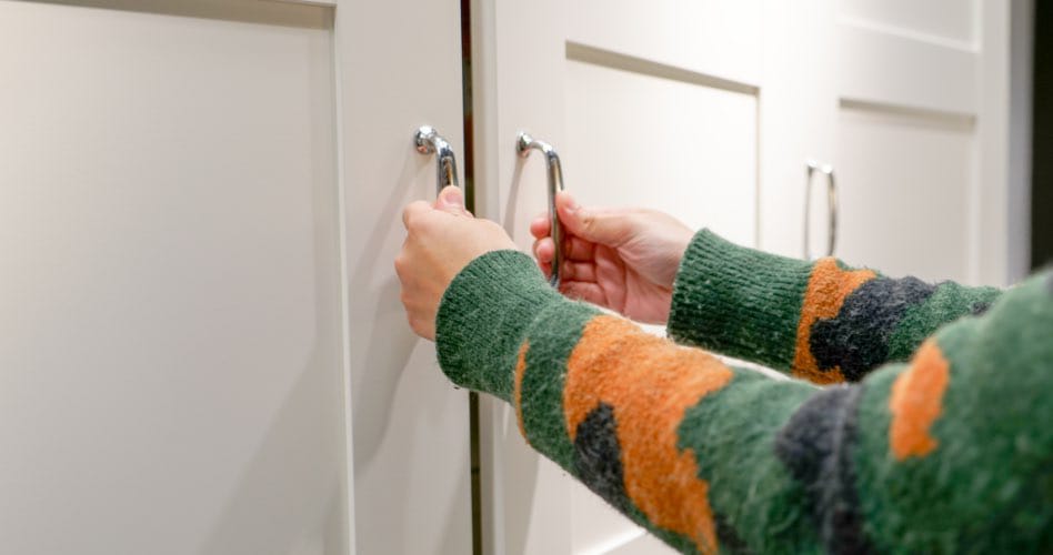 Opening kitchen cabinet doors