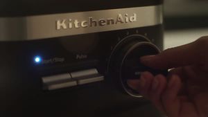 kitchenaid-2017-KSB6060_HowTo_UsingYourBlender